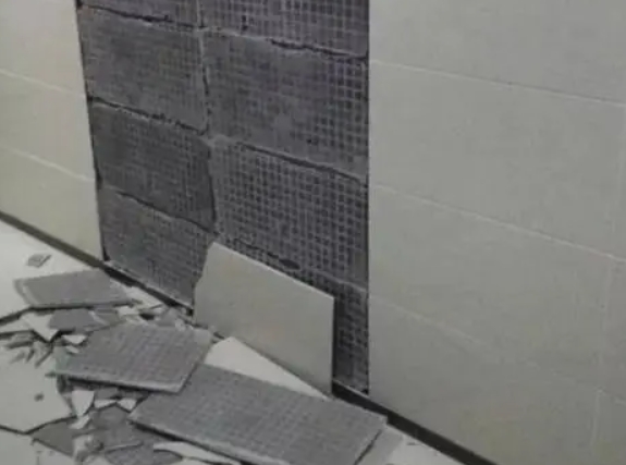 海沧瓷砖空鼓维修公司分享下海沧墙砖松动维修的知识